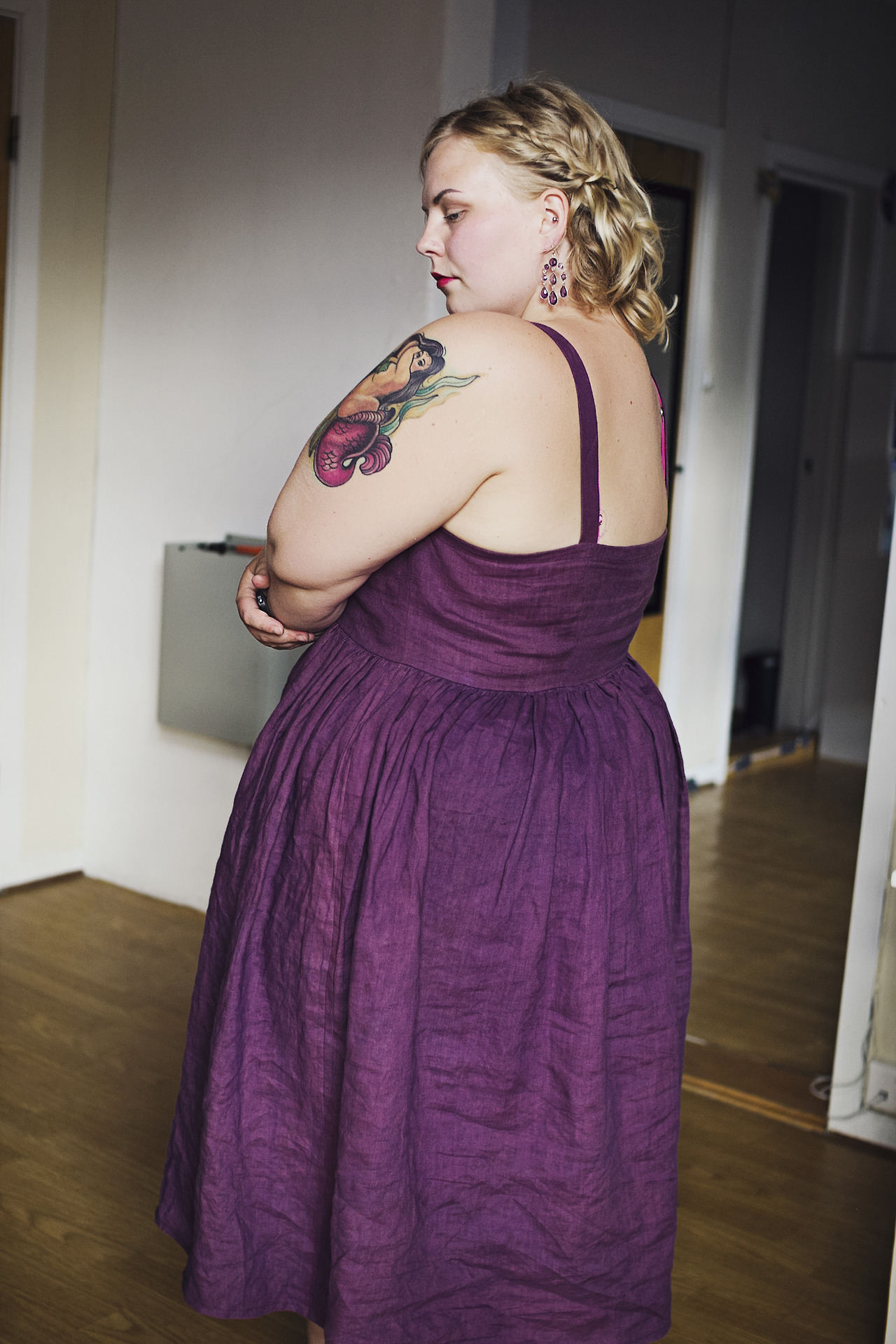 venelite:I made this dress, check out my blog http://www.myfatcouture.com/