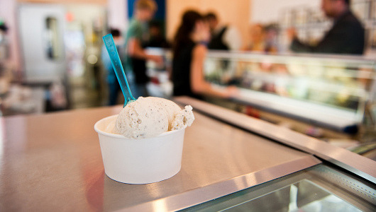 How to carbonate your ice cream
Make your ice cream fizzy with this offbeat but delicious trick.