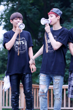 bangtan:  © CAFFEINE SUGA  | Do not edit. 