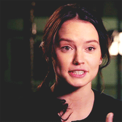 garedrothschild:  moralesdiana:  “What happened to make your day so good?”  