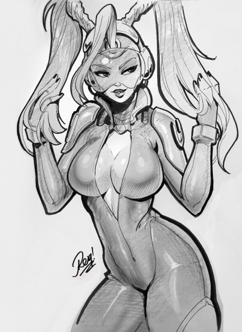 reiquintero:  Instagram: http://www.instagram.com/reiqinstagram