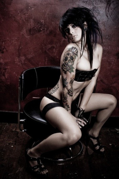 Sex fitness-ink:  More here Fitness & Ink pictures