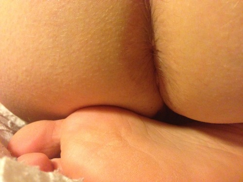 hotpetitemilf:  Nice and Close for you  Rose..