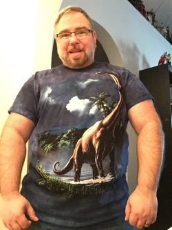 remixcub:  Awesome new shirt from my boyfriend