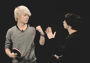 salapaofiles:  ONE OK ROCK 　★ Monster Rock　（15.02.17）  video by　*ぼうん@luv2oor* 