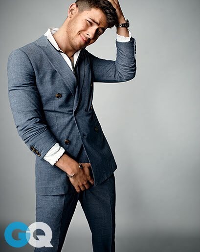 edcapitola:  nickjonasmusicnews:  Nick Jonas for GQ  Follow me at http://edcapitola.tumblr.com