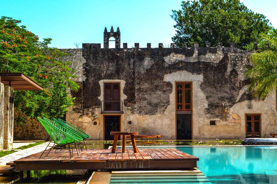 mexicanwomen:    Hacienda Tamchen en Yucatán,México.Photos:(Internet).