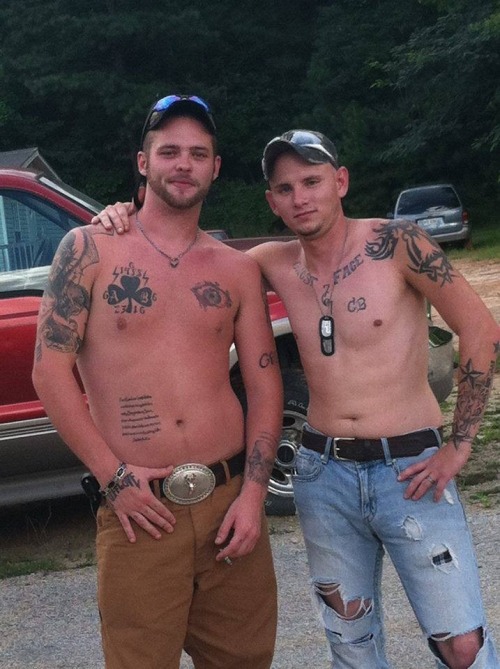 FOR MORE HOT MEN GO TO fklnfred.tumblr.com/
