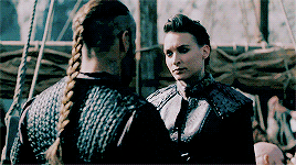 imdancingintherain07:Vikings S5 meme:favorite relationship/dynamic [1/??] ➙ Harald & Astrid ↳ My