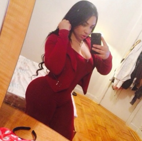 beautyandthebooty:  uhohimback:  Lmao marleny tho!!! I was not going to post a photo today but GOT DAMN!  Marleny Nunez 