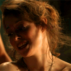westerotica:  Theon + Ros ~ “The Wolf and the Lion” (S01E05)