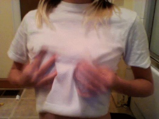busty-babez:  Amazing naturals
