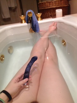 Imaperfectpieceofass:  Currently Making The Most Out Of My Last Bath In This Tub