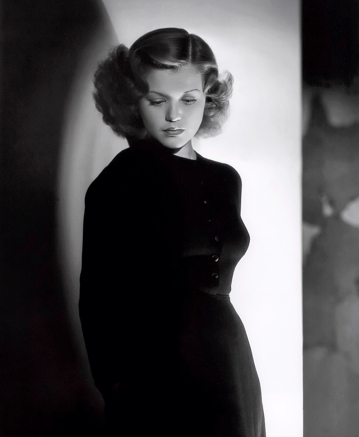 wehadfacesthen:
“ Simone Simon, c.1941, photo by George Hurrell
French actress Simon was brought to Hollywood by Twentieth Century Fox in 1935. She appeared in a few films before deciding living in America wasn’t for her. She left in 1937, but she...