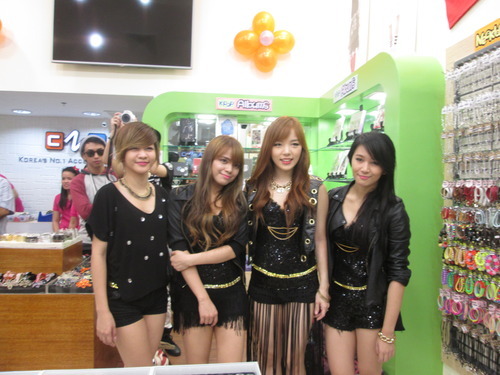 Kpop store near robinsons manila