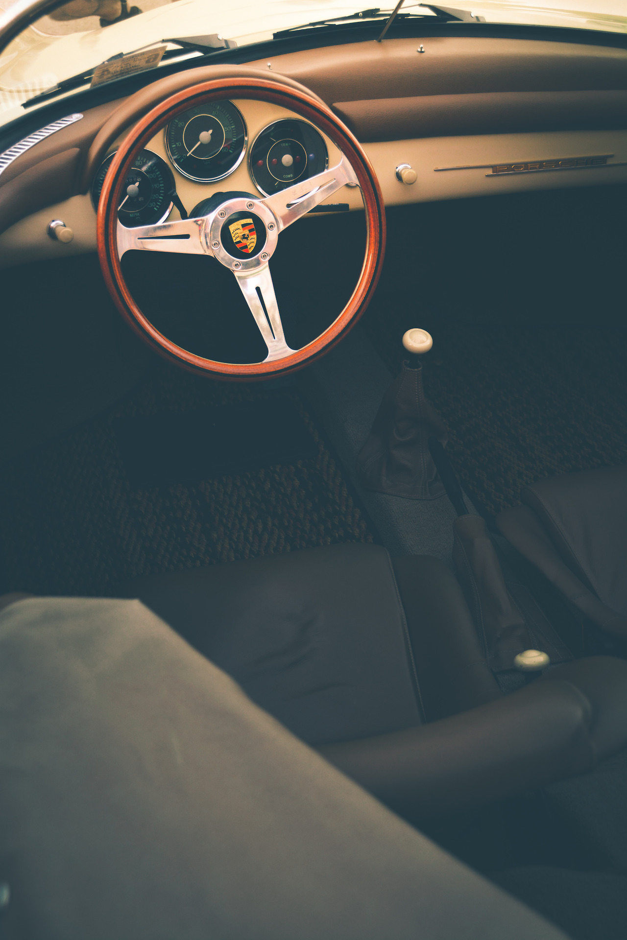 live and luxury