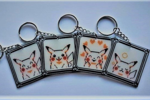retrogamingblog:Pokemon Yellow Pikachu Mood Keychains made by PokeMer