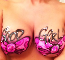 grrrrrlbaby:  “Good Girl” pink bows and