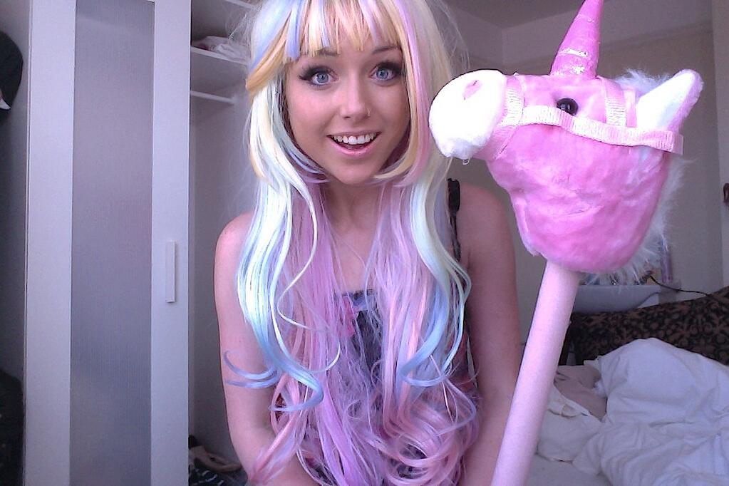 sexual-jpeg: - Explicit Girls -