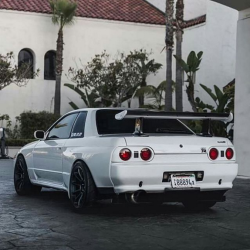 radracerblog:  Nissan Skyline R32 GT-R