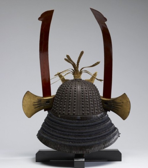 acrosscenturiesandgenerations:▪Helmet with Phoenix and Battle-Axe Ornaments.Myochin Place of origin: