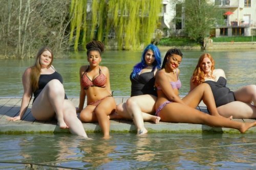 confused-ape-child:  sootonthecarpet:  weareallfromearth:  alexandraerin:  ericainchoate:  Some days i think fatphobes are just jelly.   Beach bodies.  I want this on my blog again because these ladies look like me and it is cool.  I’m a transmn and