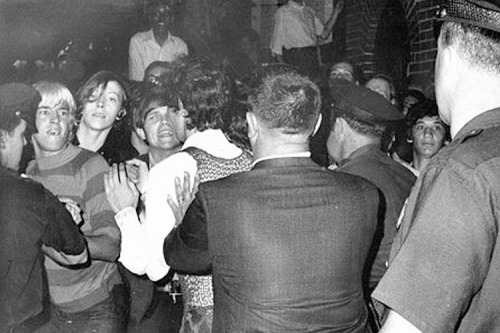 livefasttryingnottodieyoung:Stonewall Riots, June 28, 1969 (and following days)