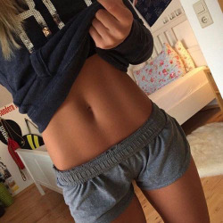 fitness-fits-me:  ♡ follow me for your 2015 inspiration &amp; motivation :) ♡