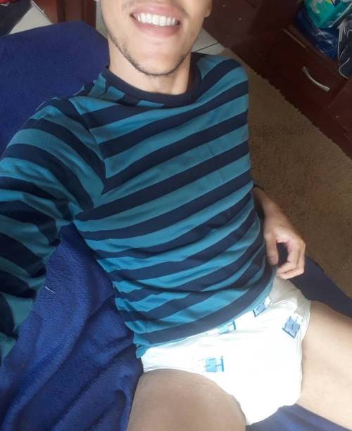 bigbabybuddy:Morning guys… Padded saturday! #bigbabybuddy #bigfral #comfort #abdlboy #abdl #abdlbras