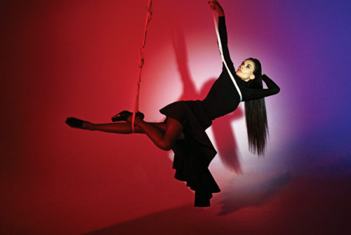 Demi Moore For Interview Magazine SAVE ME!!!!