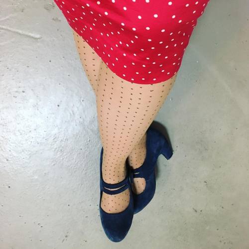 Happy 4th of July! #stockings #nylons #pantyhose #tights #hosiery #4ofjuly #hoseb4bros #ootd
