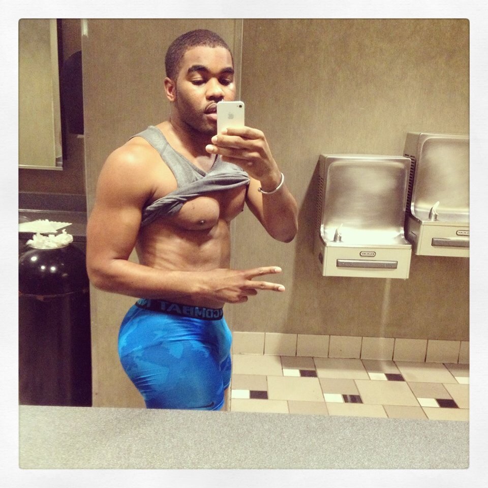 dallasltn35:  trbj21:  trbj21: I’m yearning for those plump cakes.💦👅  That