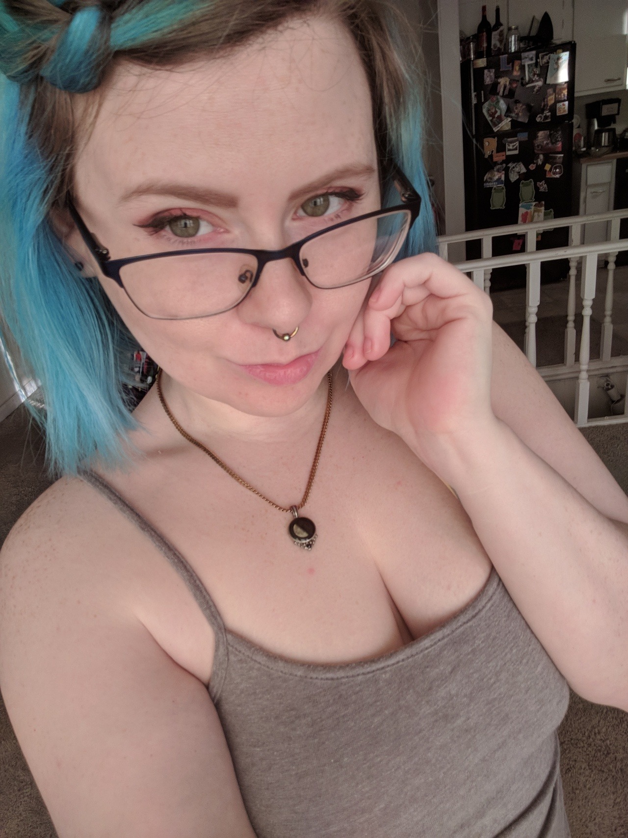 chellesilverstein:  videos     live shows  