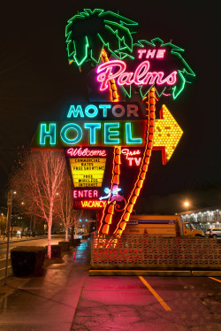 about-usa:The Palms Motor Hotel - Portland