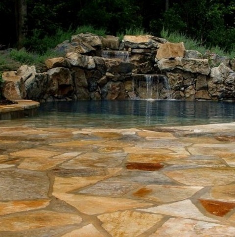 Traditional Pool - Natural