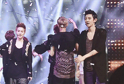 oh-luhans:130616 inkigayo - exo’s third win
