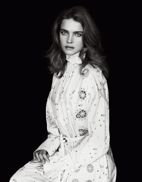 “Dress Code” Madame Figaro April 2015. Natalia Vodianova by Paul Schmidt, styling by Cec