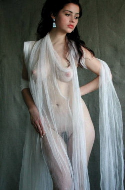 nlscentofawoman:  See-through-view…   Not