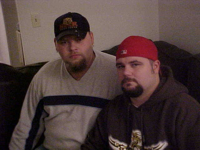 kobolmex:  chonnyg:  naughtyjustlikeyou:  Joey and Marland  #2-1  Lovers! Sweet!