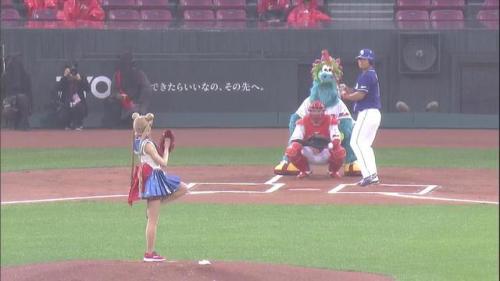 landofanimes:Pretty Guardian Sailor Moon The Super Live x CarpKanae Yumemiya as Sailor Moon does the
