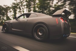 stancenation:  Diggin’ this GTR! // http://wp.me/pQOO9-fnN