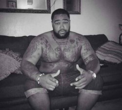 thickumsandthangs21:  Big Zaddy!