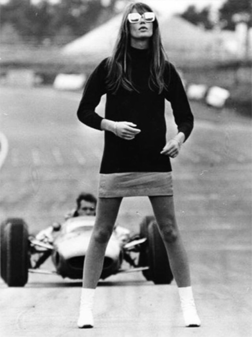 Porn photo decadesfashion: Françoise Hardy, Grand prix,