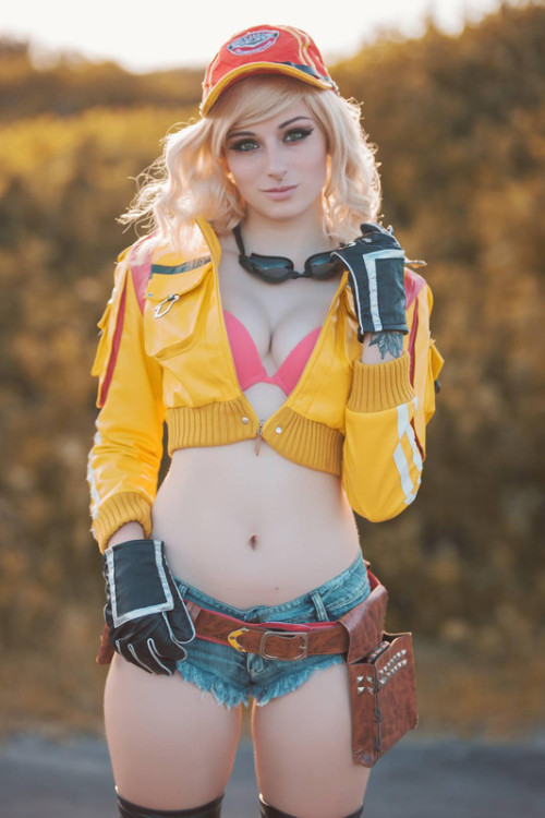 Sexy Cosplay Geek Girls