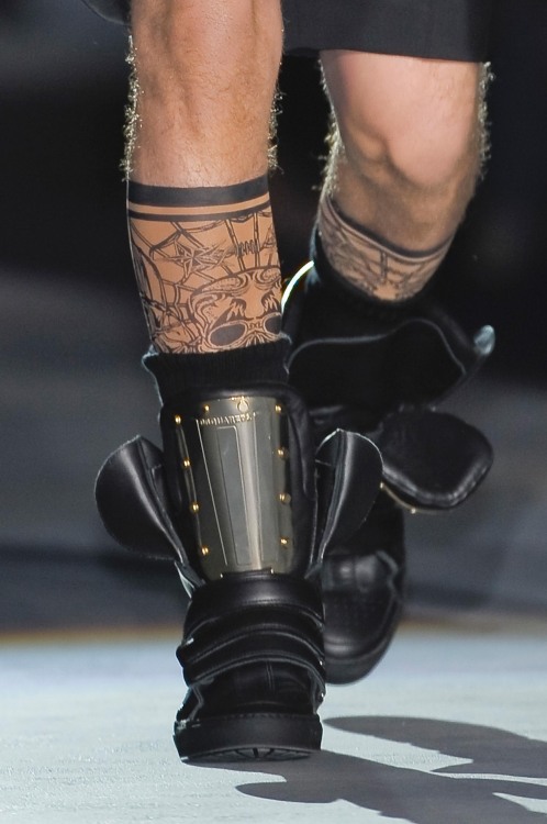 monsieurcouture:  monsieurcouture:  Dsquared2 S/S 2013 Menswear Milan Fashion Week  MONSIEURCOUTURE