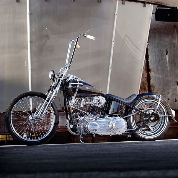 deathtrapsanddirtytramps:  Cro’s customs