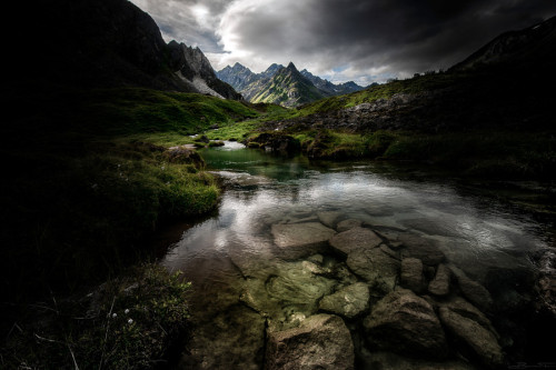 kevwil:  “Archangel Valley” by BananTarr (http://bit.ly/1mKWpBP) 