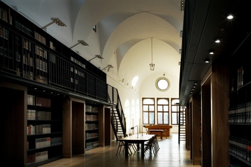 archatlas:Manica Lunga Restoration Michele De Lucchi Brought to its final configuration by Giovanni 