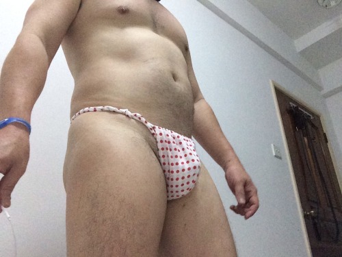 hoticesg:  me
