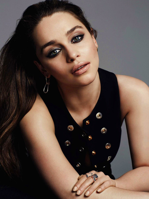 flawlessbeautyqueens:Favorite Photoshoots | Emilia Clarke photographed by David Roemer for Marie Cla